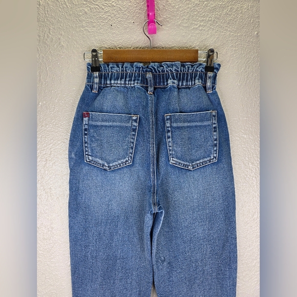 Bdg Urban Outfitters Pull On Mom High-Waisted 100% Cotton Stretch Jeans Size 24 - Picture 7 of 14